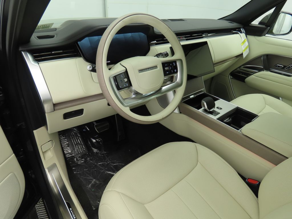 Thumbnail: 2025 Land Rover Range Rover - 9