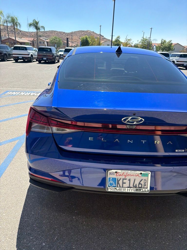 Certified Used 2023 Blue Hyundai Blue image 17