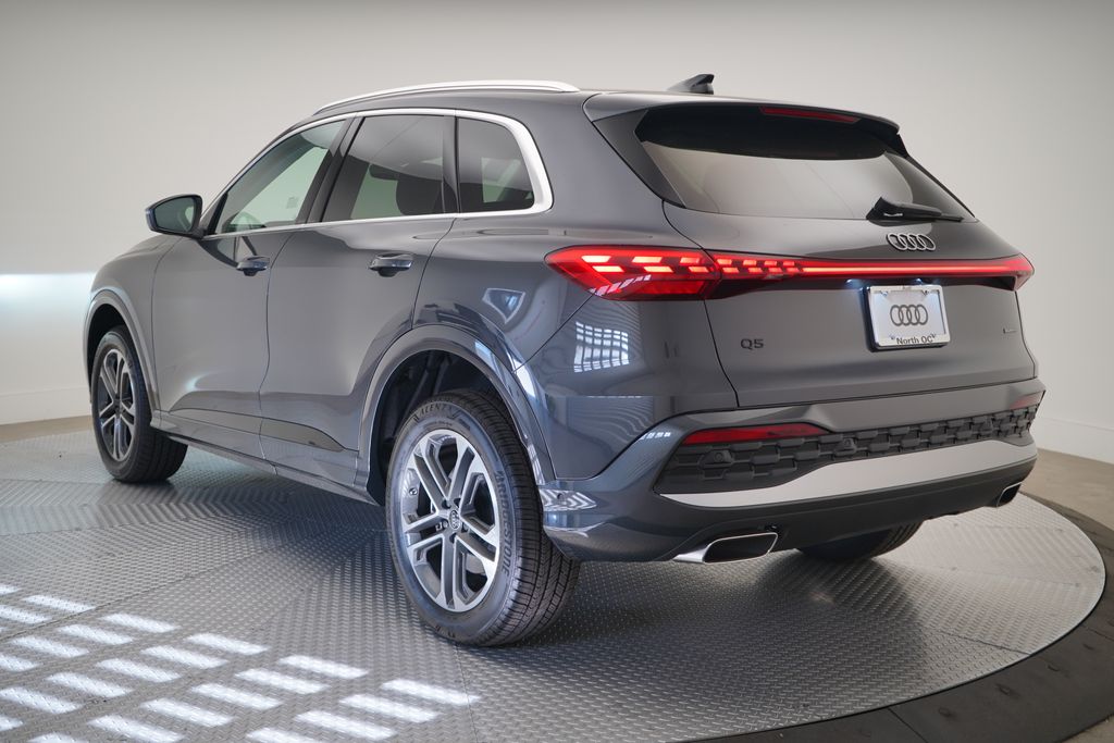 Thumbnail: 2025 Audi Q5 - 3