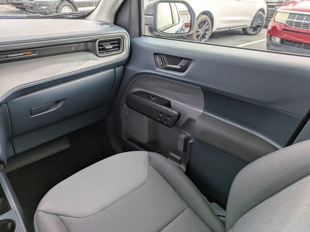 2024 Ford Maverick XL