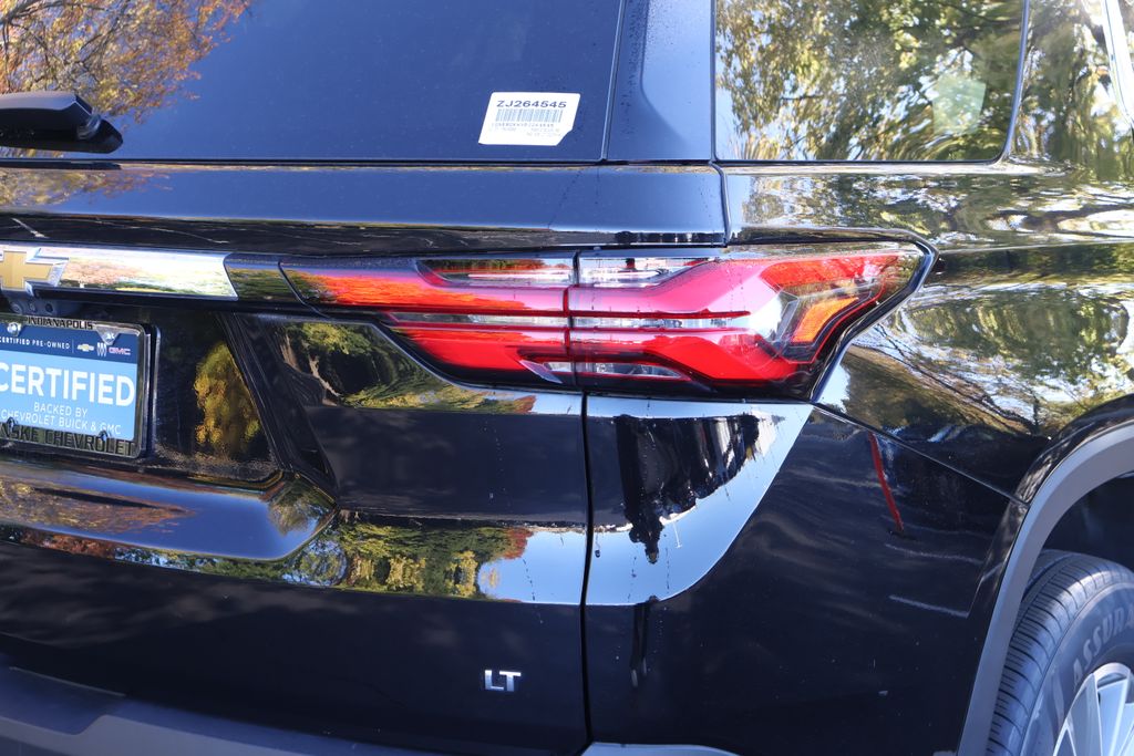 Thumbnail: 2023 Chevrolet Traverse - 9