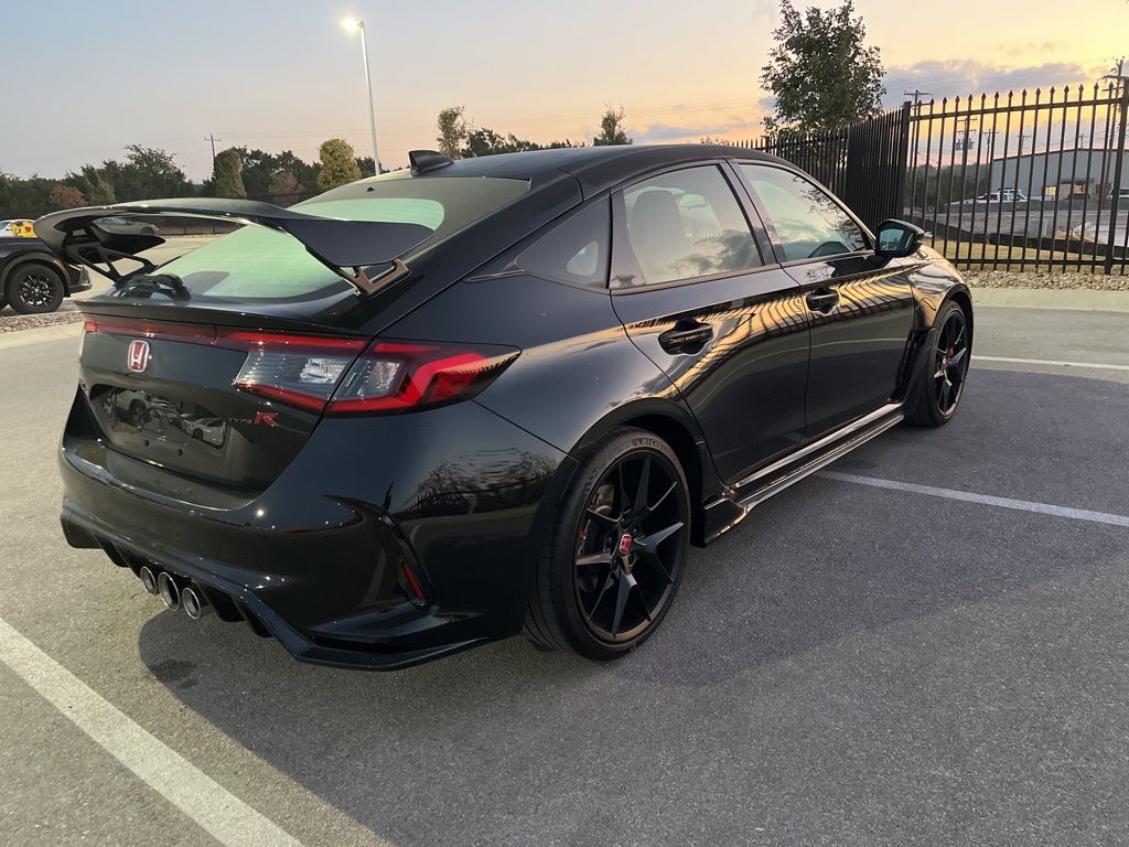 Thumbnail: 2024 Honda Civic - 4