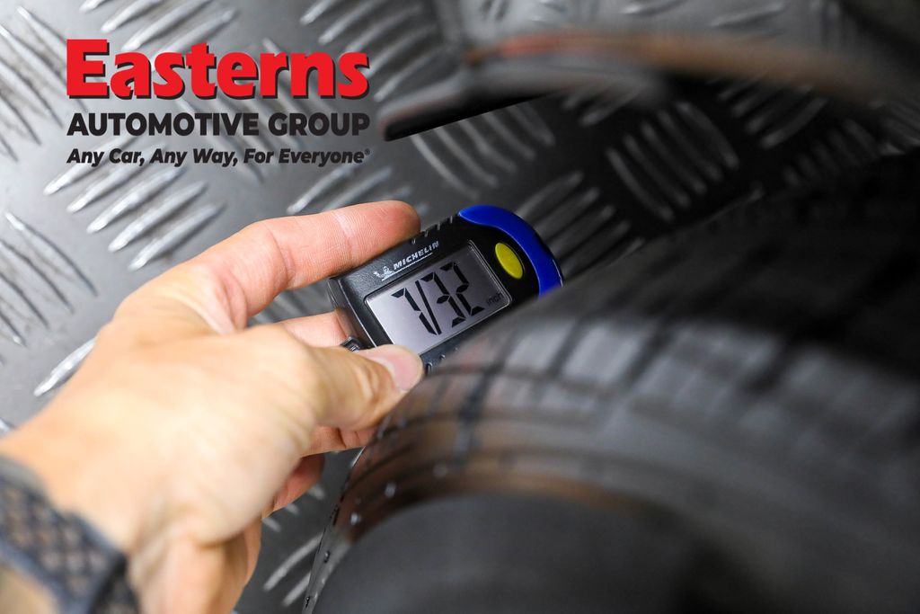 Used 2023 Black Nissan 2.5 SV image 24