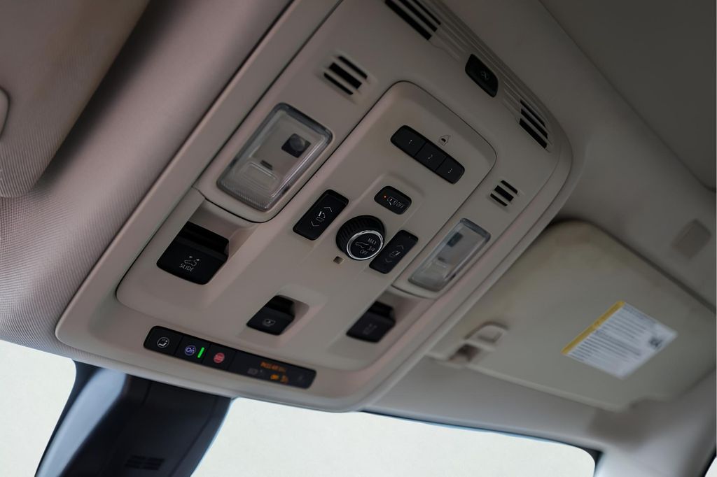 Used Car 2021 Gmc Yukon Xl  Denali For Sale Under $50,000 In Austin, Texas