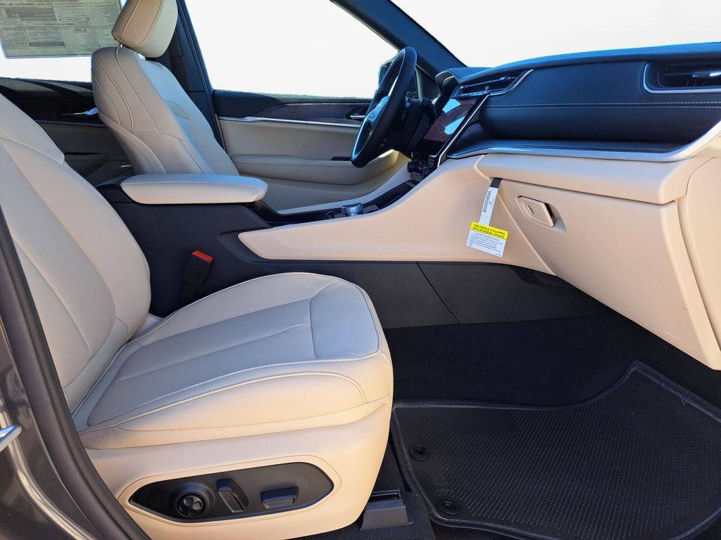 New Car 2025 Jeep Grand Cherokee  Limited For Sale Under $40,000 In Austin, Texas