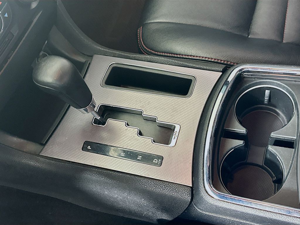 Thumbnail: 2014 Dodge Charger - 16