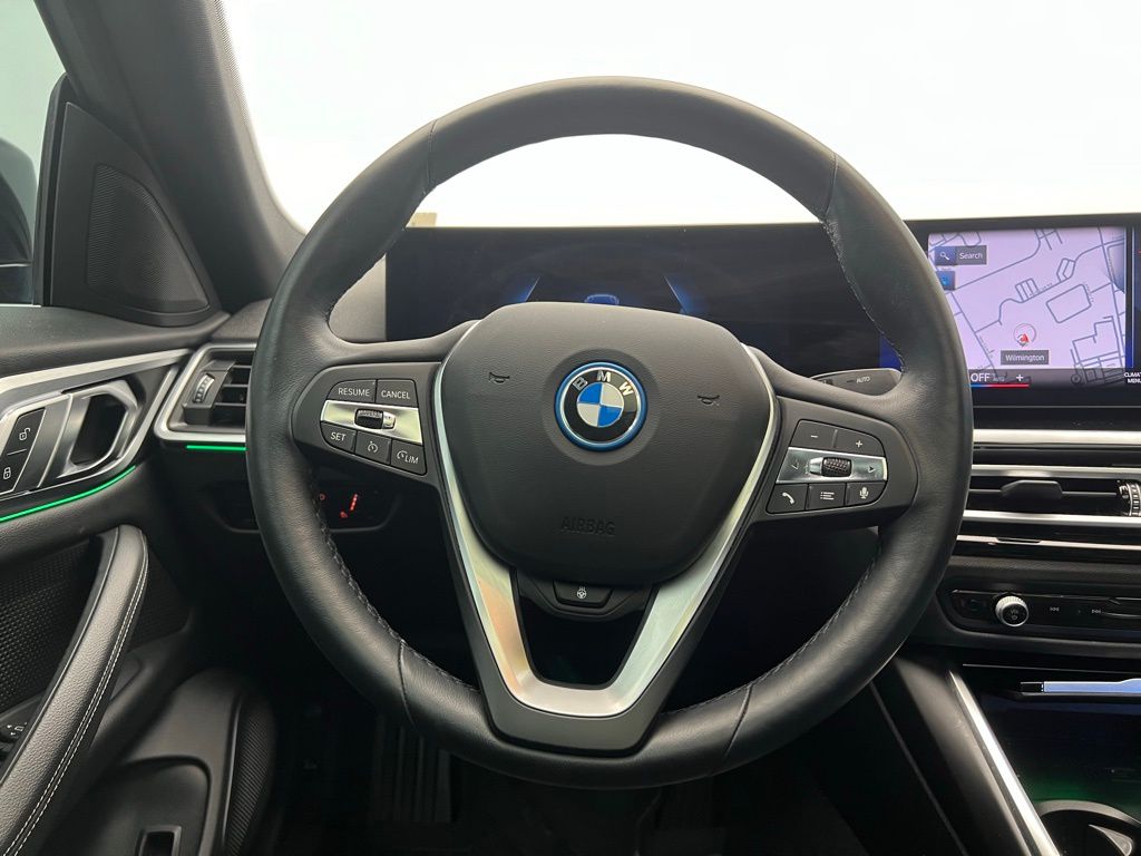 Thumbnail: 2023 BMW i4 - 15