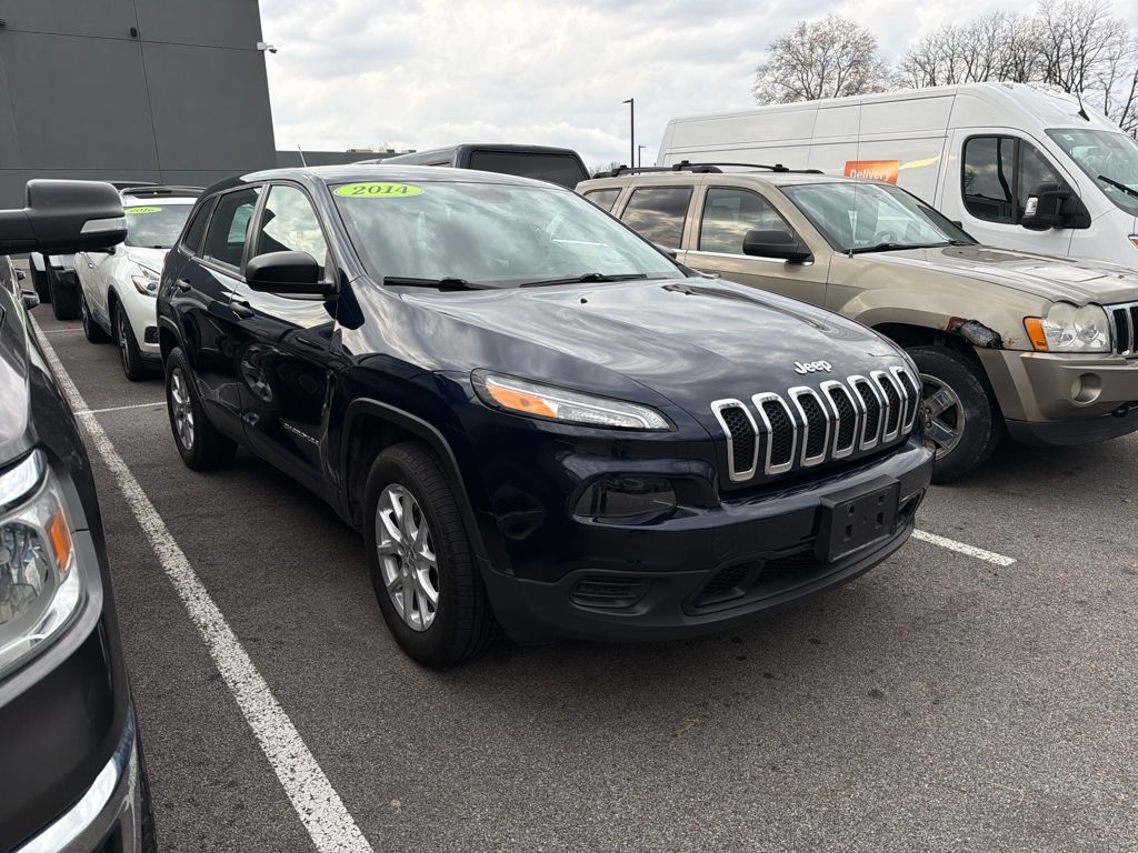 View vehicle photo 4