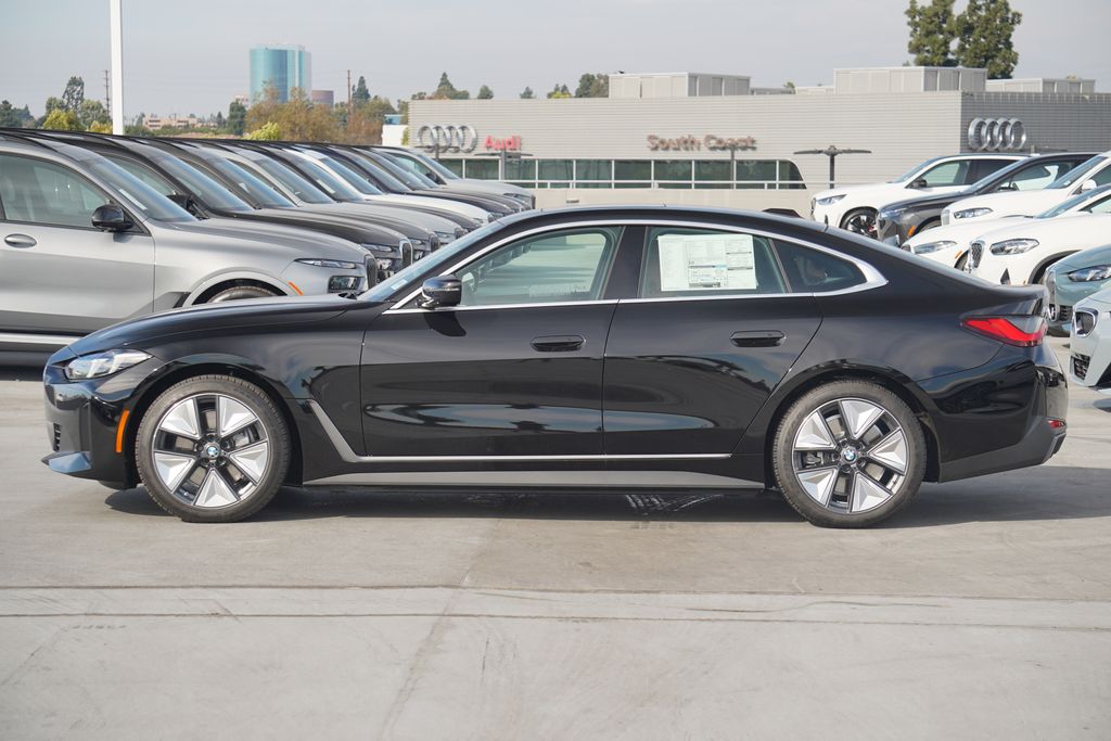 2025 BMW i4 eDrive40 4