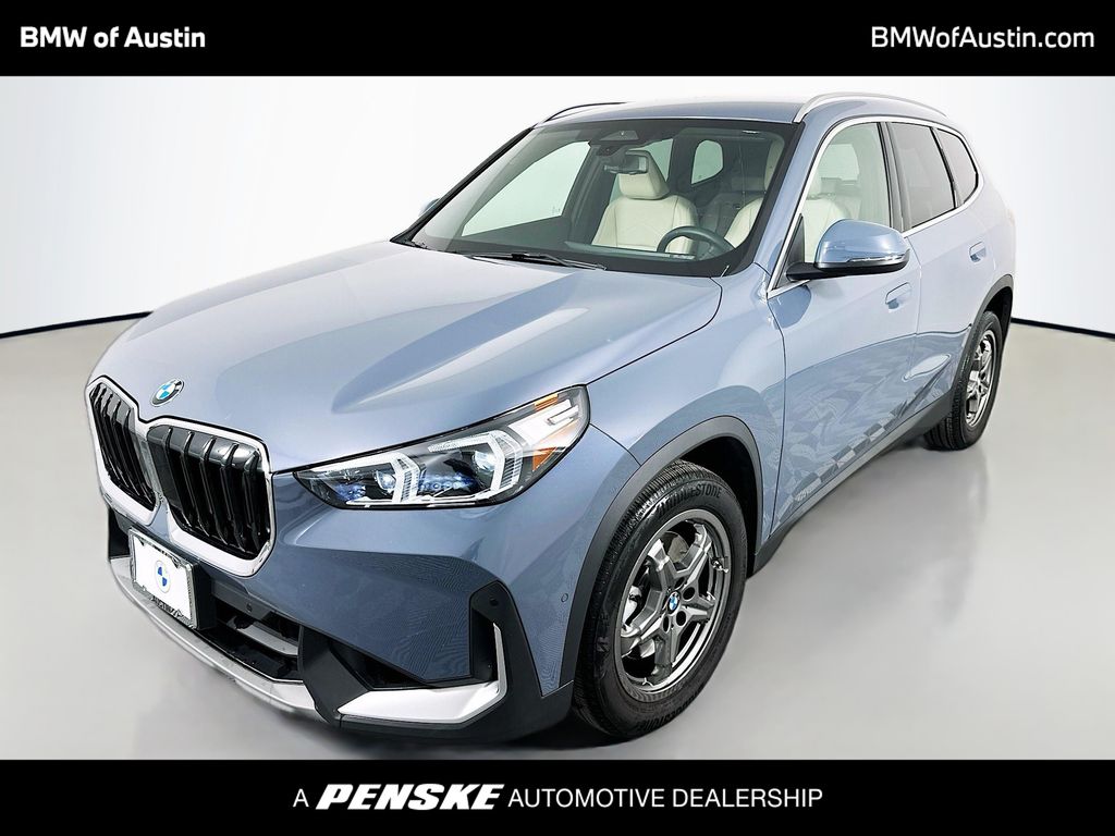 Thumbnail: 2023 BMW X1 - 1