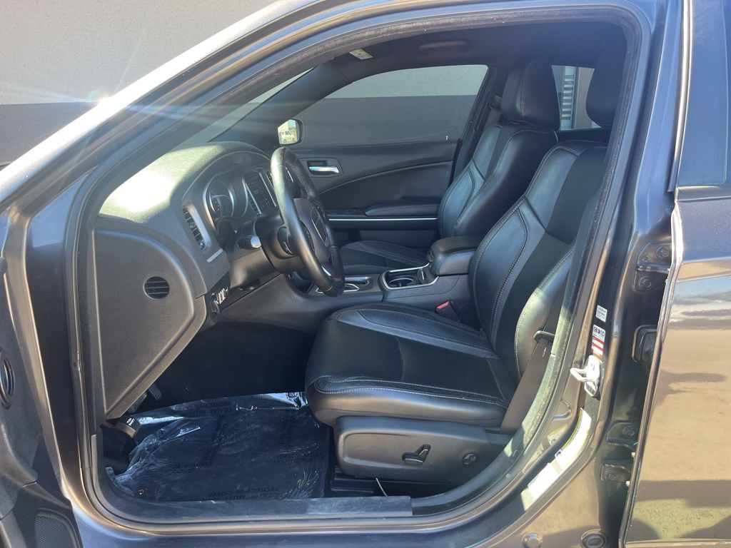 Thumbnail: 2020 Dodge Charger - 29