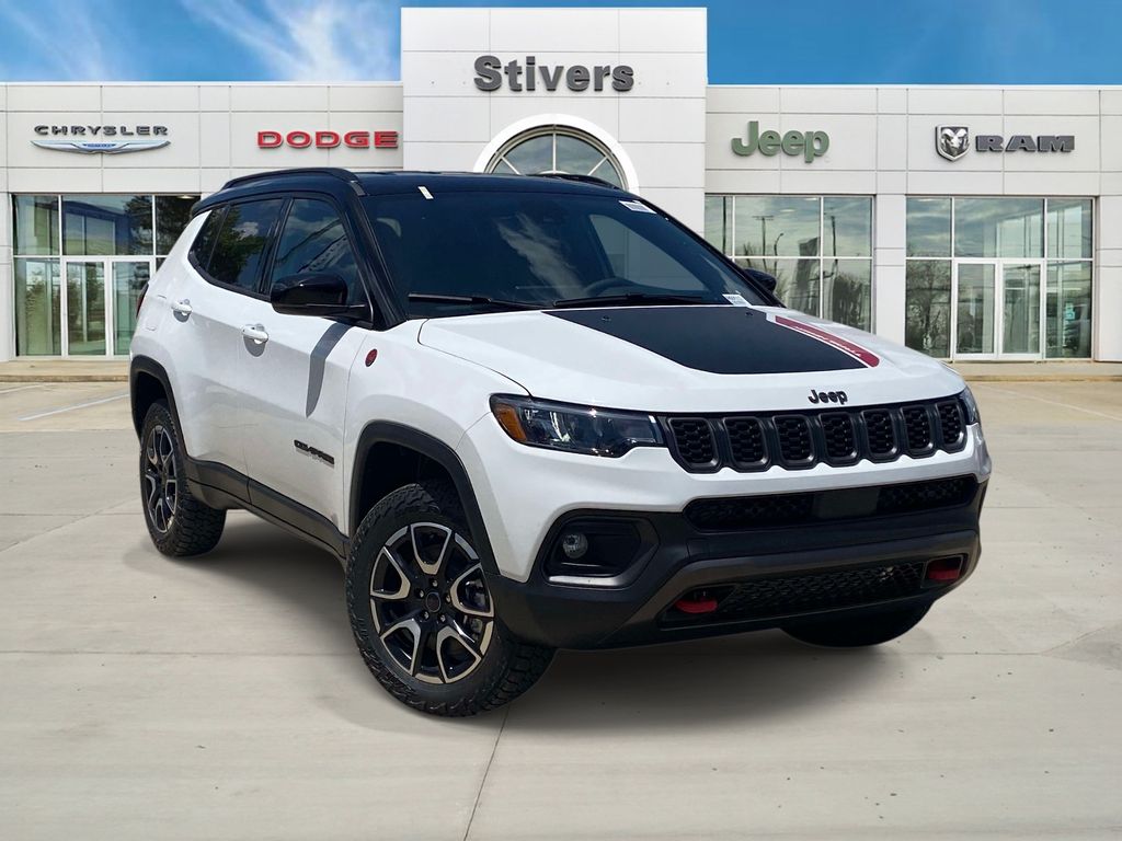 Bright White Clearcoat 2026 Jeep Compass SUV / Crossover Four-Wheel Drive 8-Speed Automatic