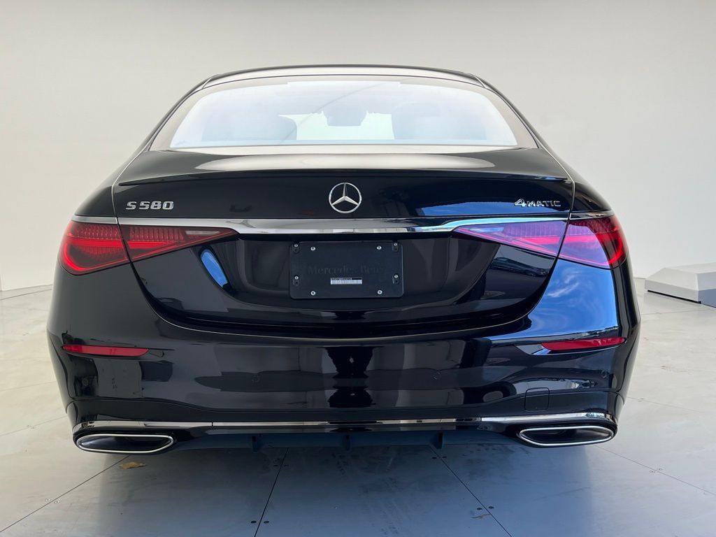 Thumbnail: 2024 Mercedes-Benz S-Class - 22