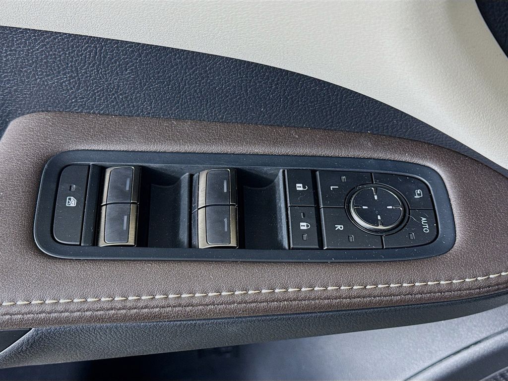 Thumbnail: 2024 Lexus RX - 18