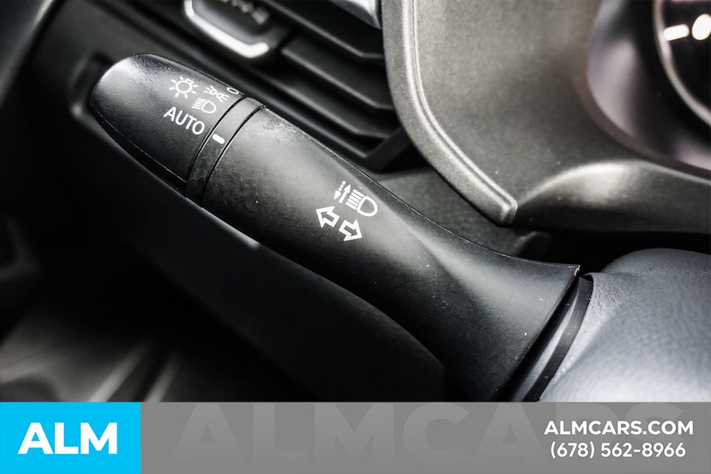 Used 2025 Black Nissan 2.5 SV image 28
