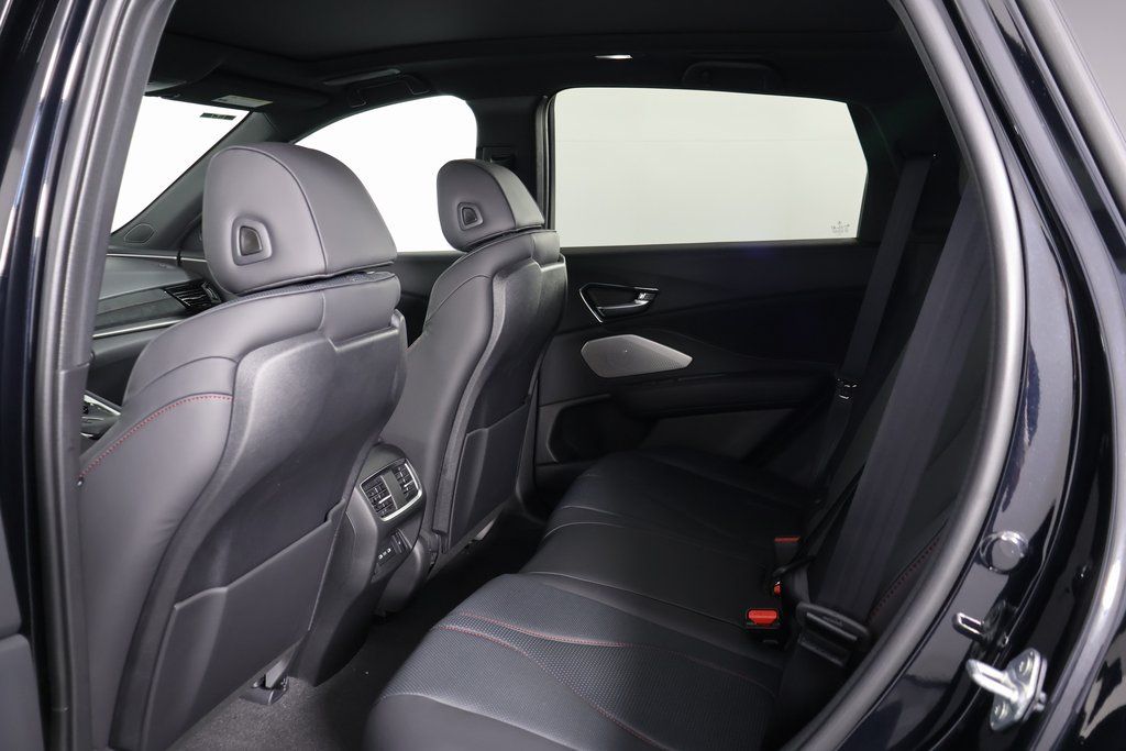 Thumbnail: 2026 Acura RDX - 6