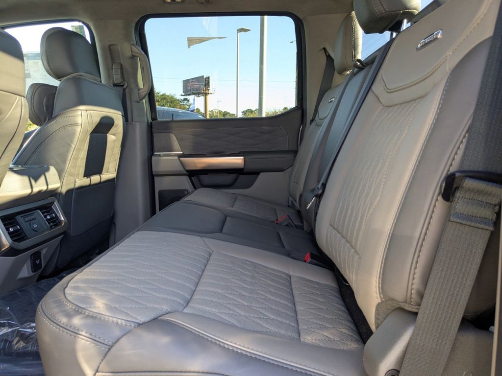 2026 Ford F-350 Platinum