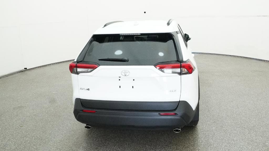 Thumbnail: 2025 Toyota RAV4 - 17