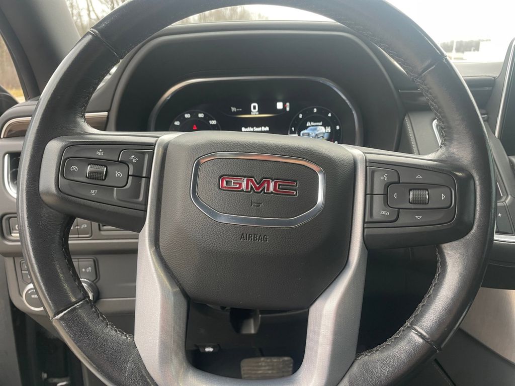 2022 GMC Yukon SLE 14