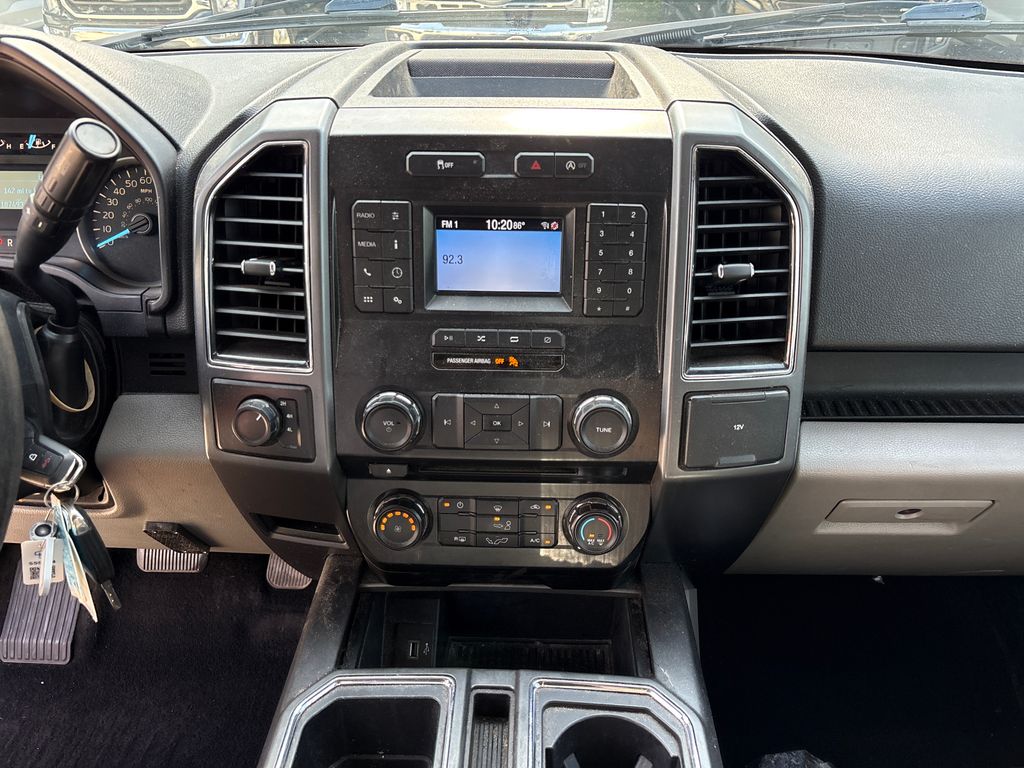 Used 2018 Black Ford  image 23