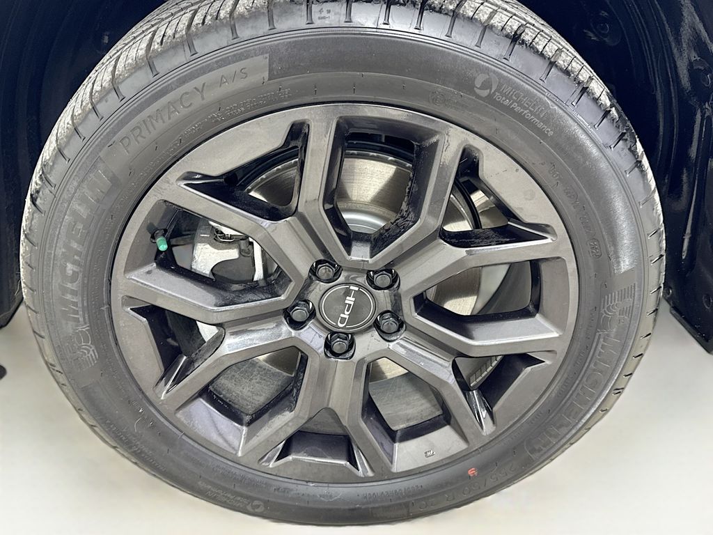 Used Car 2025 Honda Pilot  Touring For Sale Under $50,000 In Austin, Texas