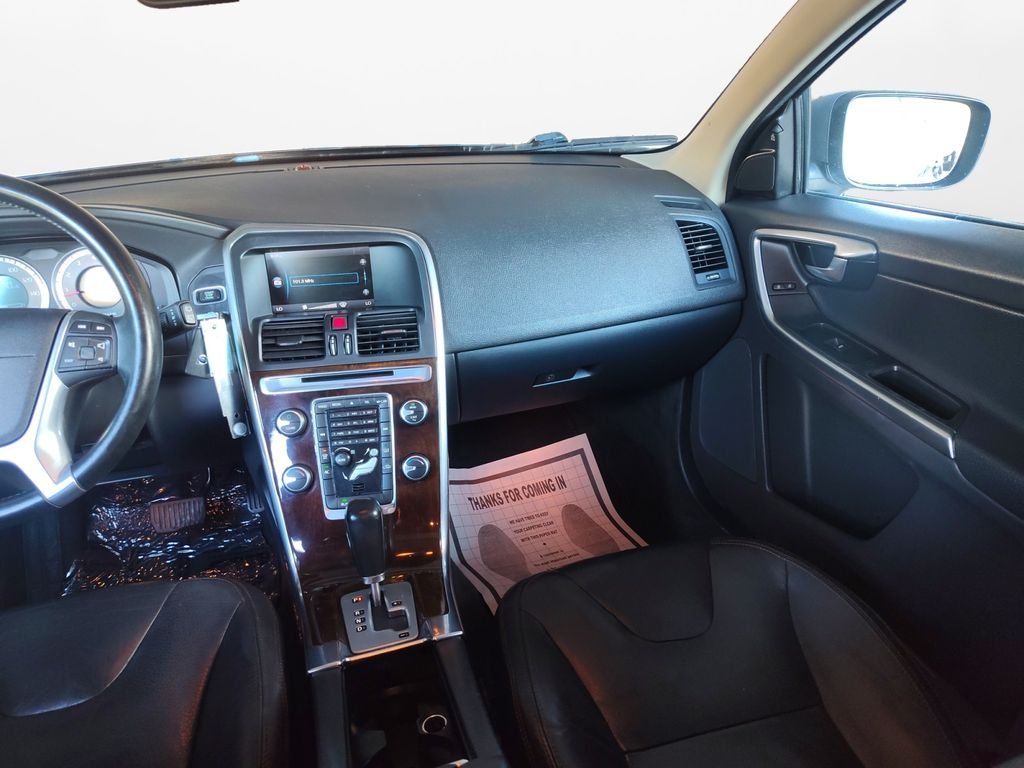 Used Car 2012 Volvo Xc60  3.2 Premier For Sale Under $10,000 In Austin, Texas