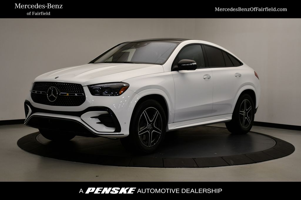 2025 Mercedes-Benz GLE 450 Hero Image