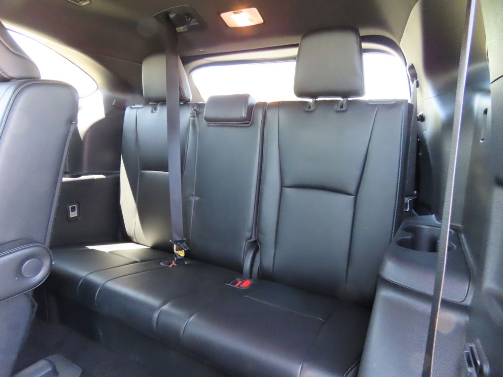 2021 Toyota Highlander XSE 22