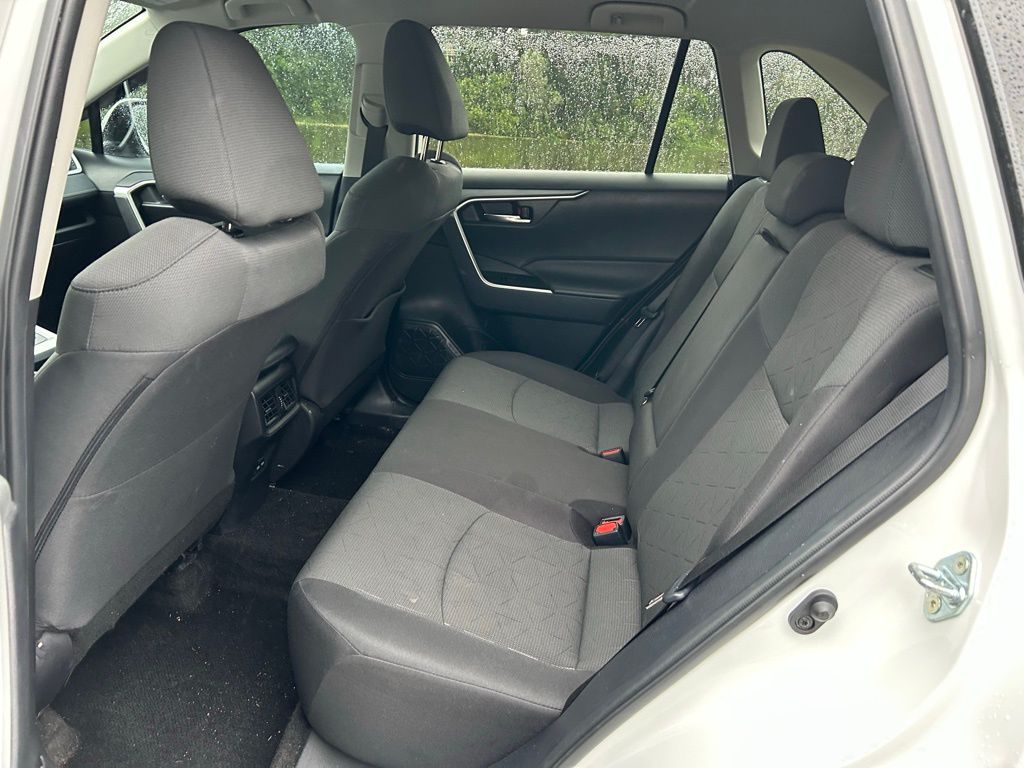 2024 Toyota RAV4 XLE 13