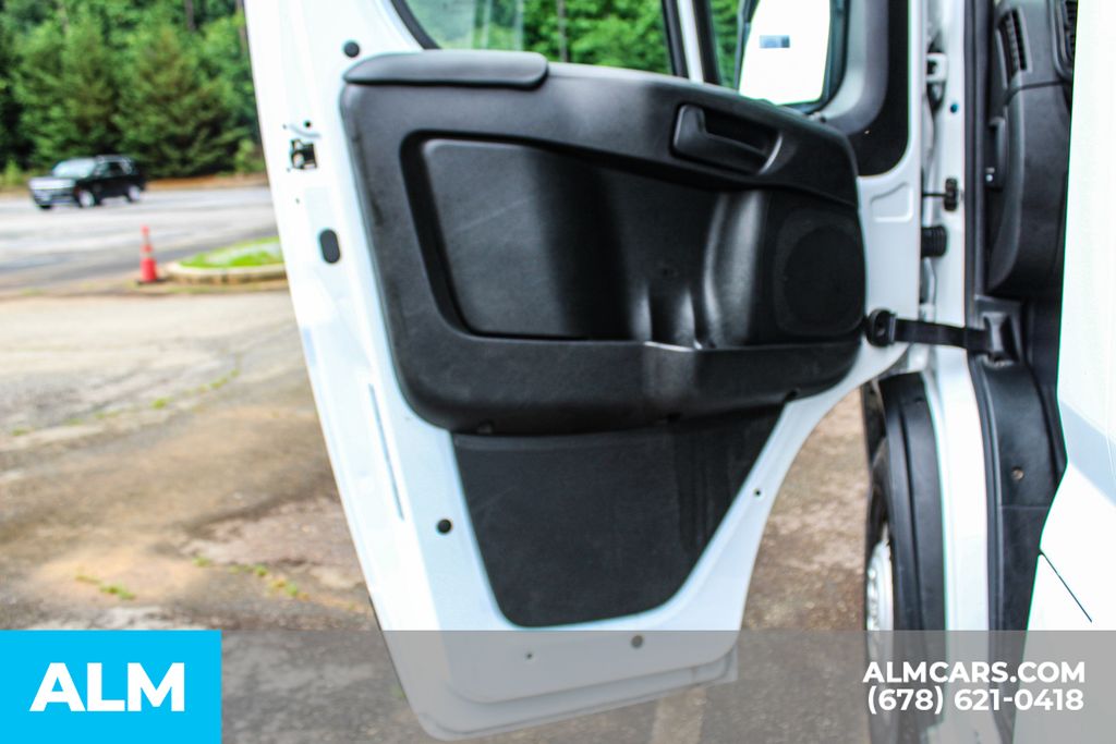 Used 2025 White Ram High Roof image 32