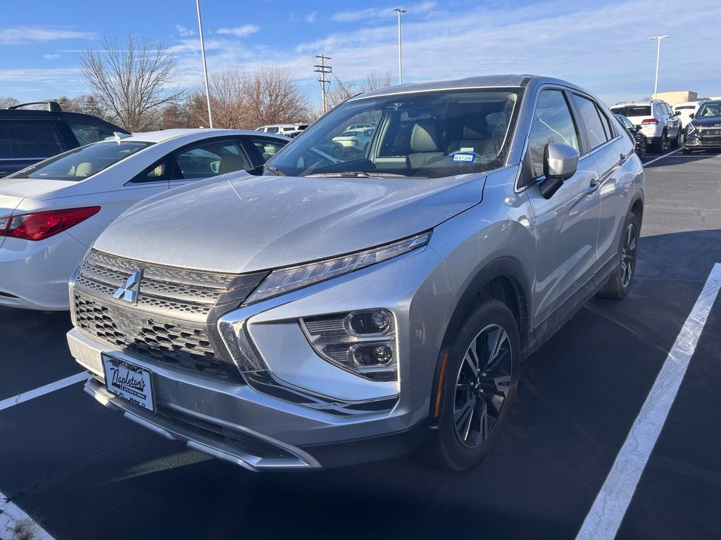 2024 Mitsubishi Eclipse Cross SE 2