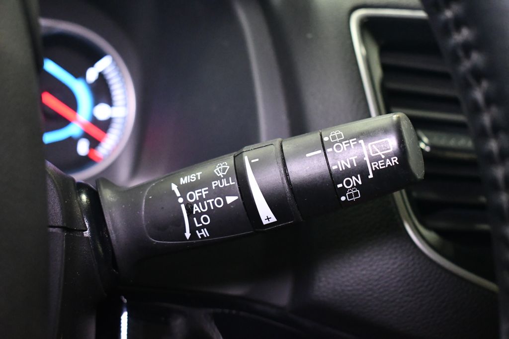 Thumbnail: 2019 Honda Pilot - 25