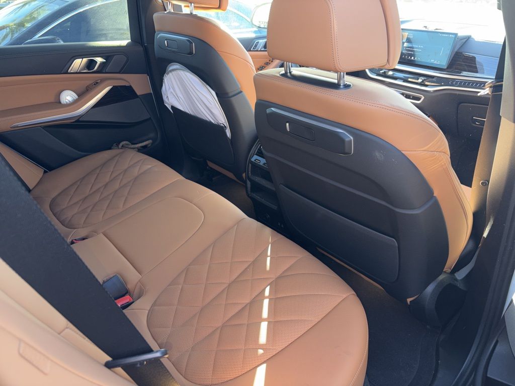 Thumbnail: 2025 BMW X5 - 5