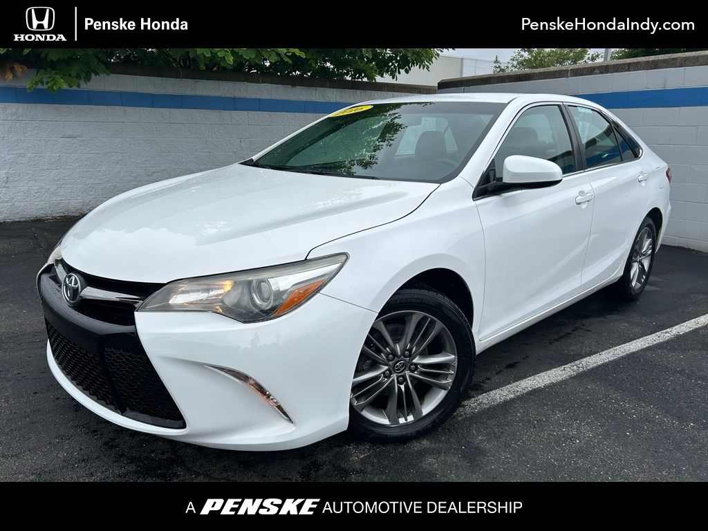 2016 Toyota Camry SE -
                  Indianapolis, IN