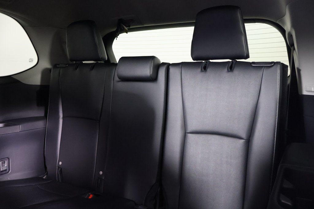 Thumbnail: 2026 Toyota Grand Highlander - 7