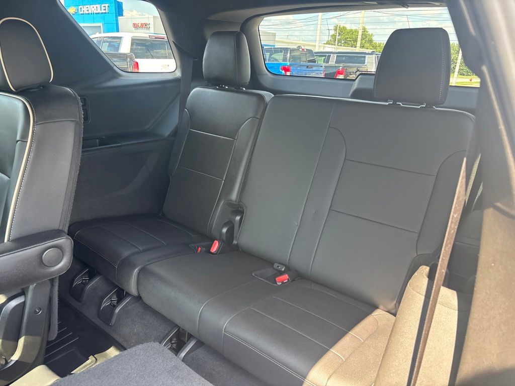 Used 2023 Chevrolet Traverse SUV