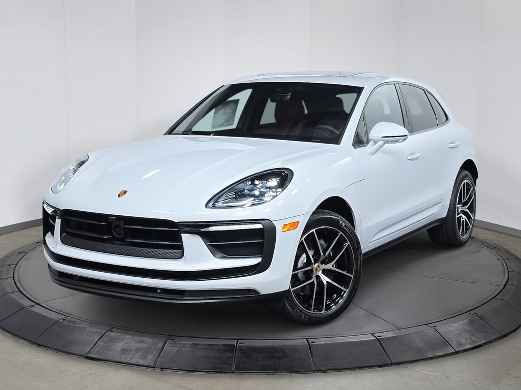 2025 Porsche Macan 