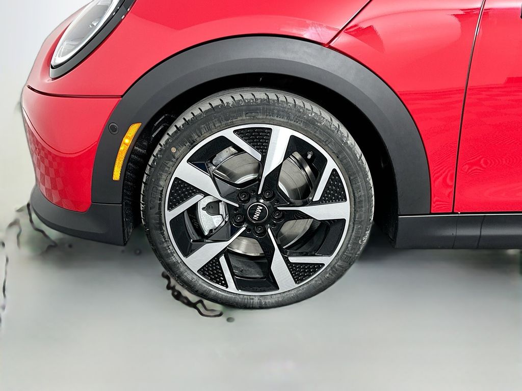 2025 MINI Cooper  22
