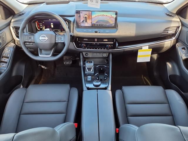 2025 Nissan Rogue SL photo