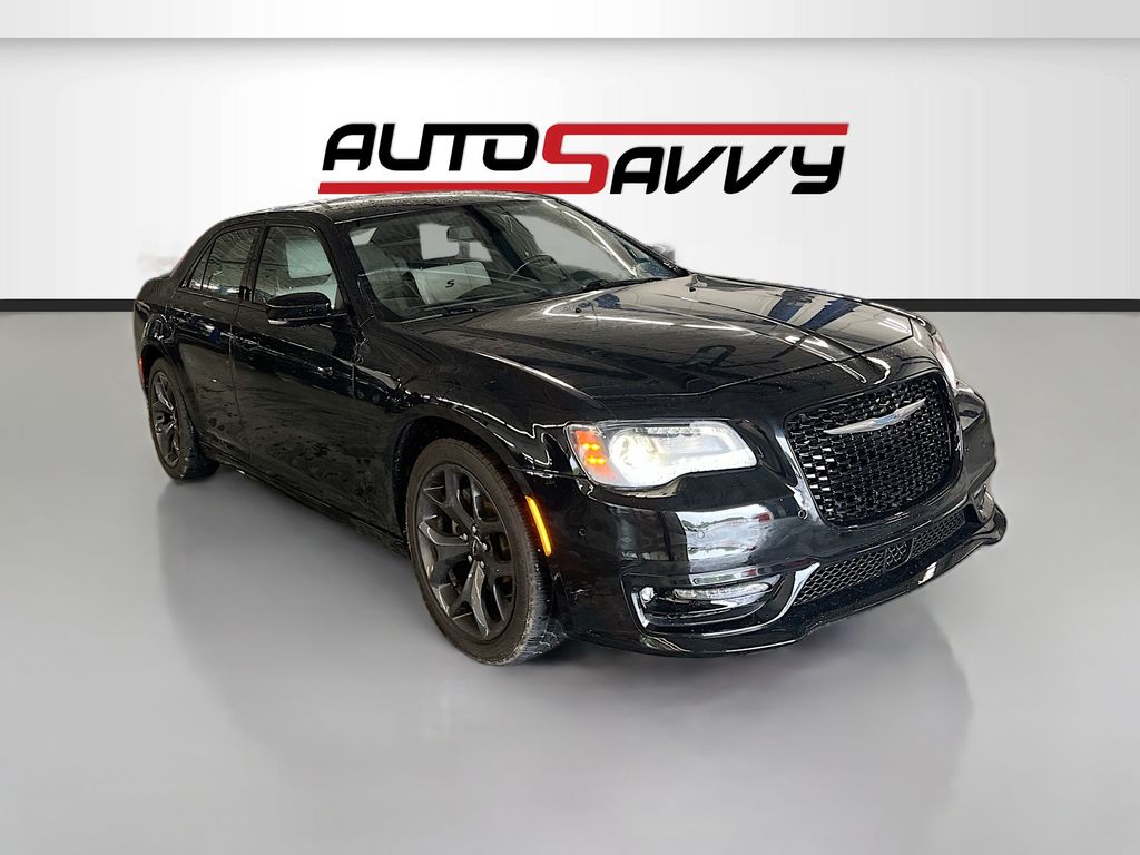 2021 Chrysler 300 S's photo