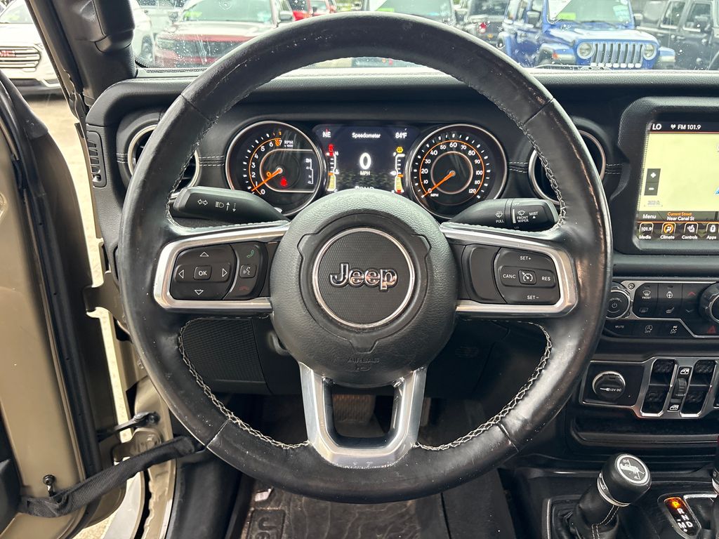 Used 2020 Green Jeep Overland image 18