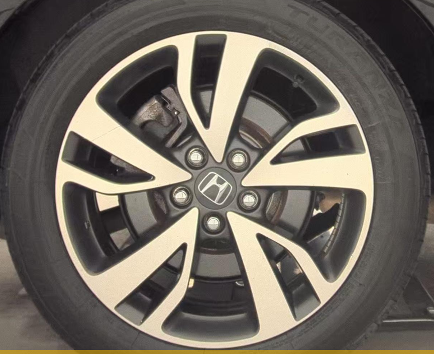 Used 2023  Honda Touring image 18