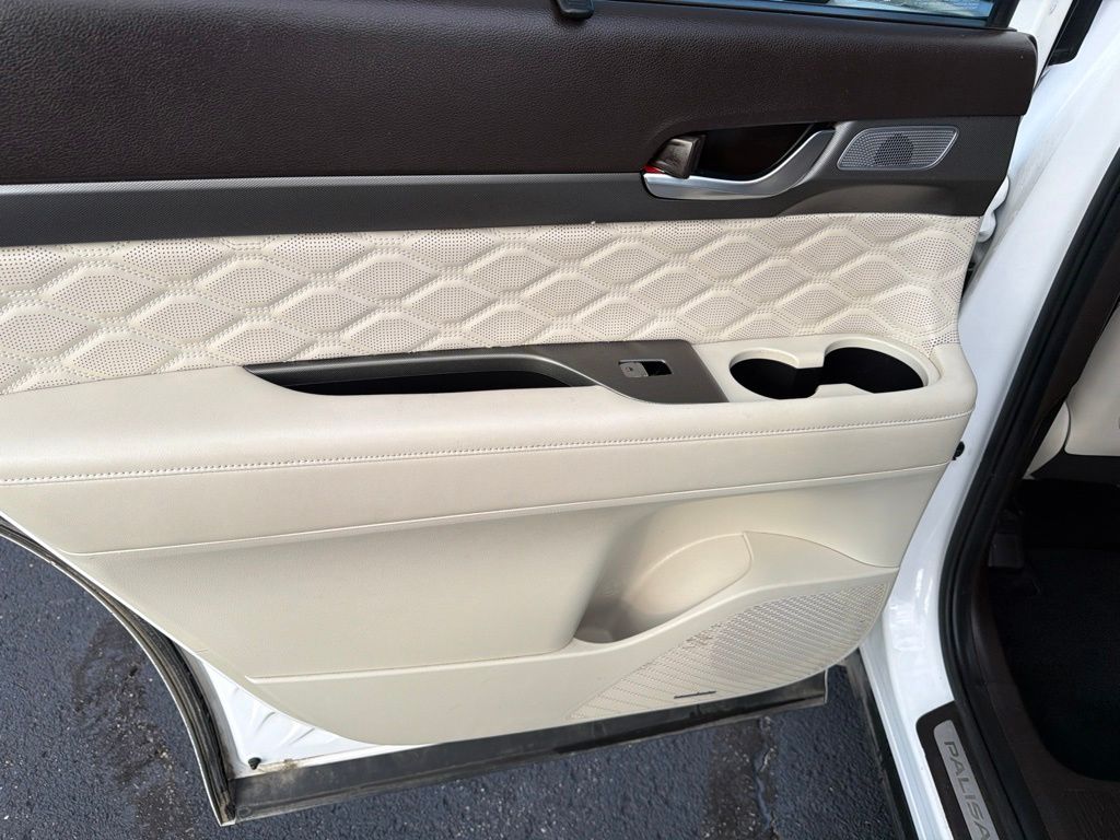 Used 2020 White Hyundai Limited image 12