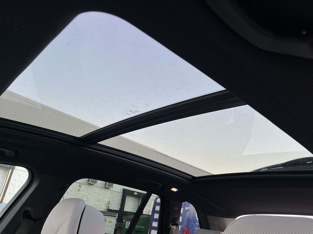 Thumbnail: 2026 BMW X5 - 22