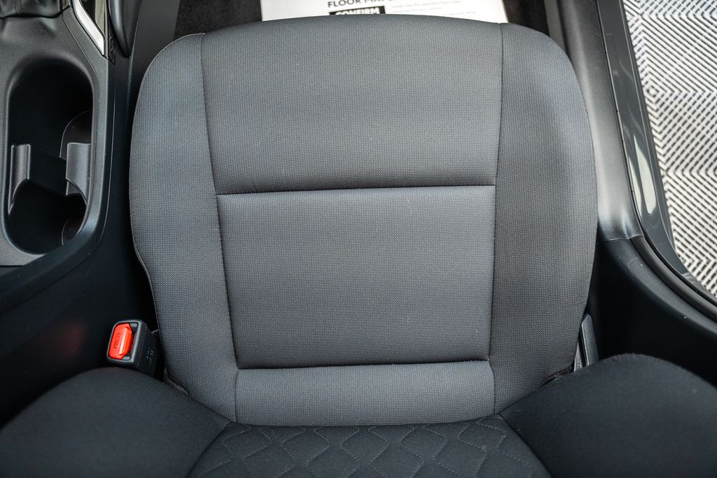 ToyotaCorolla Hybrid29