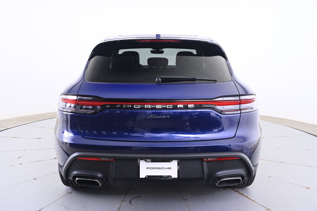 Thumbnail: 2025 Porsche Macan - 6