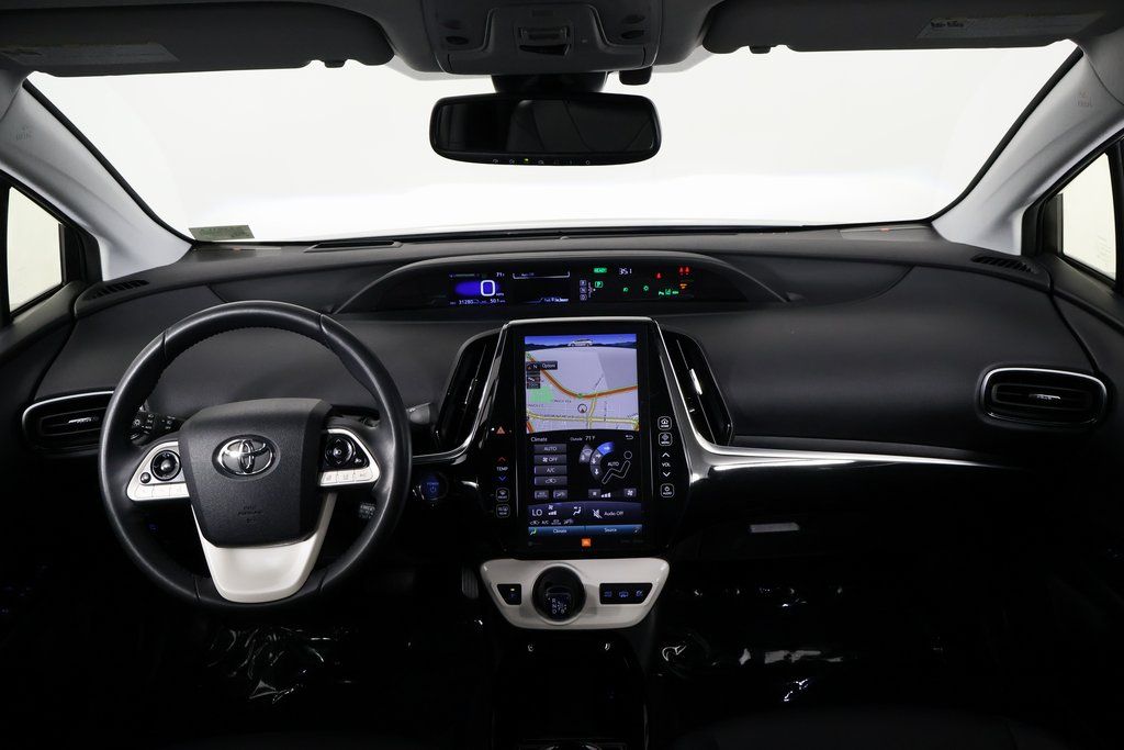 Thumbnail: 2018 Toyota Prius Prime - 8