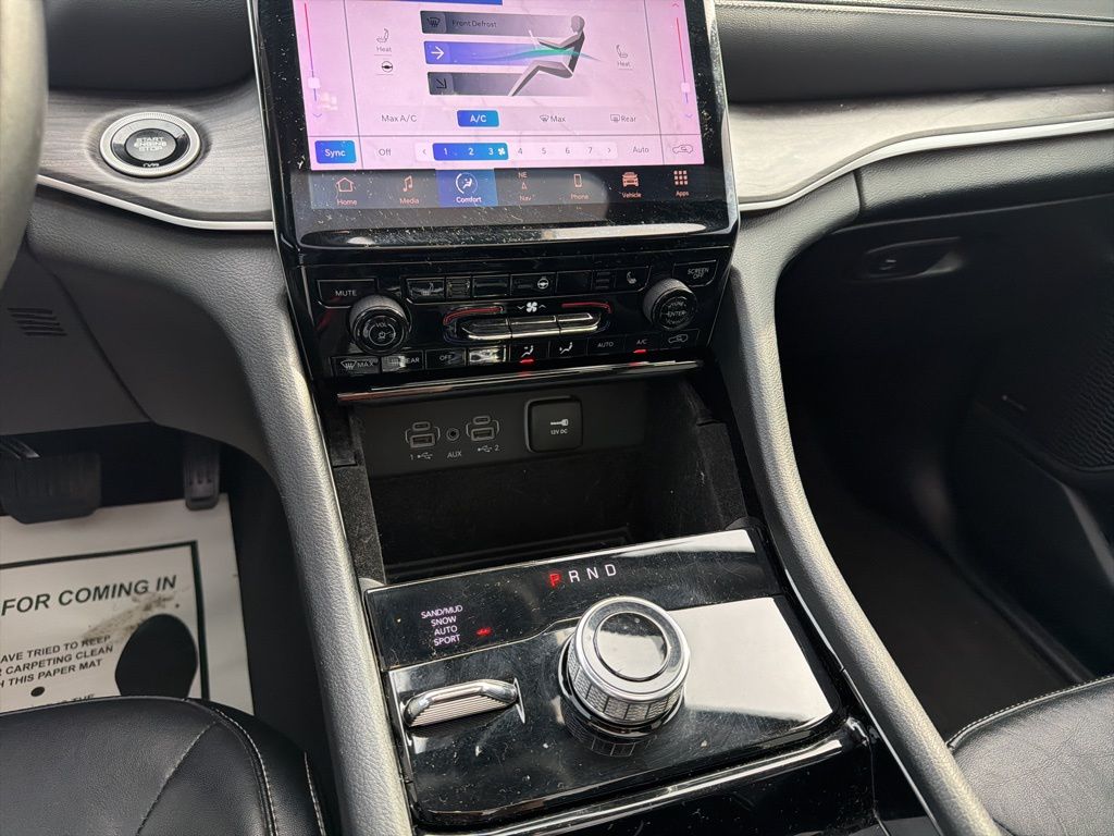 Thumbnail: 2021 Jeep Grand Cherokee L - 16