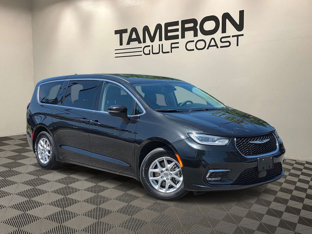 2023 Chrysler Pacifica Touring L FWD