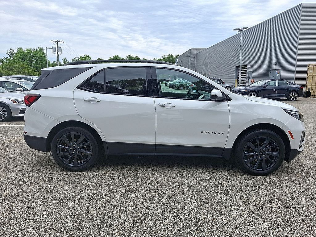 Thumbnail: 2023 Chevrolet Equinox - 7